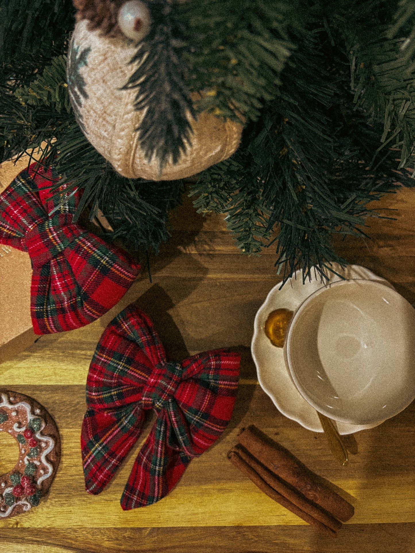 CLASSIC RED TARTAN SAILOR BOW